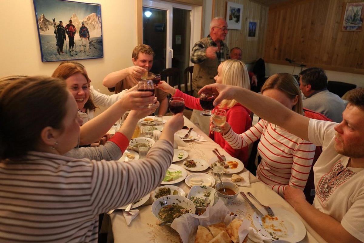 Guesthouse Shamo Gudauri Eksteriør bilde